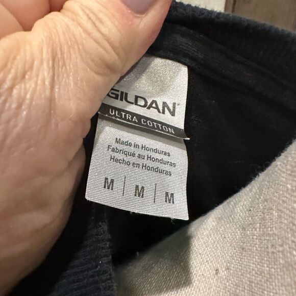 Goldan Mama Bear Tee - Picture 2 of 3